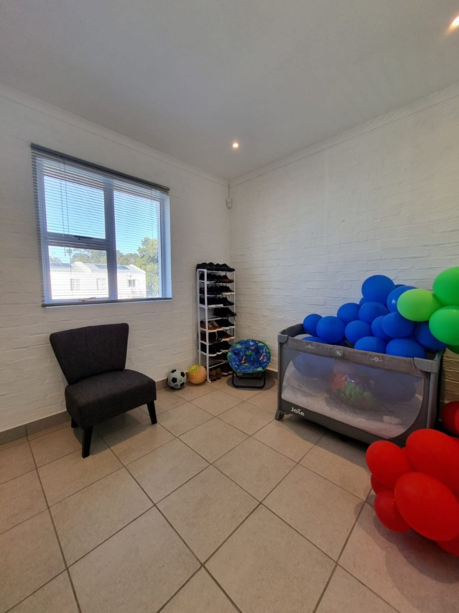 2 Bedroom Property for Sale in Parsonsvlei Eastern Cape